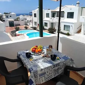 Gibshouses Rosa Puerto del Carmen (Lanzarote)